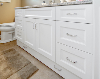 edmonton bath renovations - white bathroom countertop
